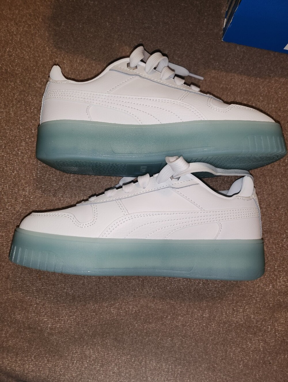 Women's Puma Carina Street White And Ice Sneakers Size 6